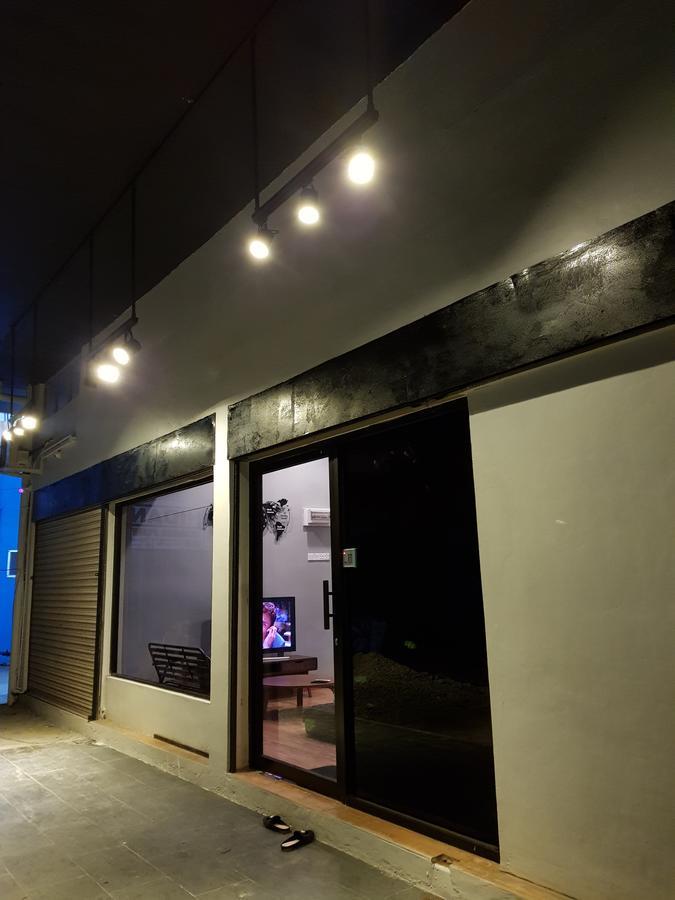 Luna Capsule Semporna Exterior foto